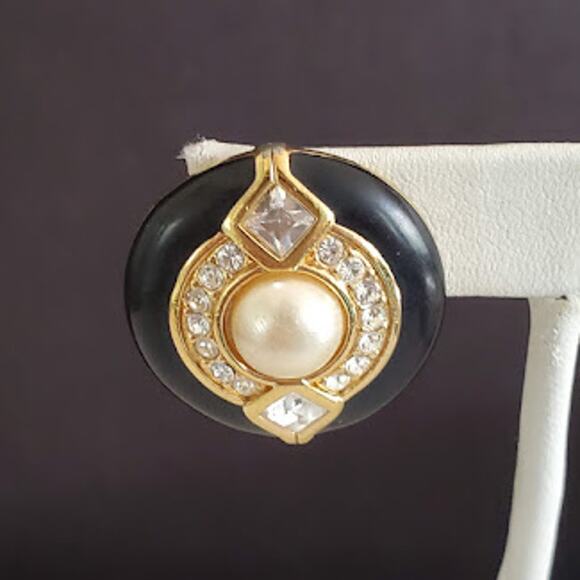 Swarovski‎ Black Enamel and Crystal Clip On Earrings with Faux Pearls Signed - Picture 1 of 6
